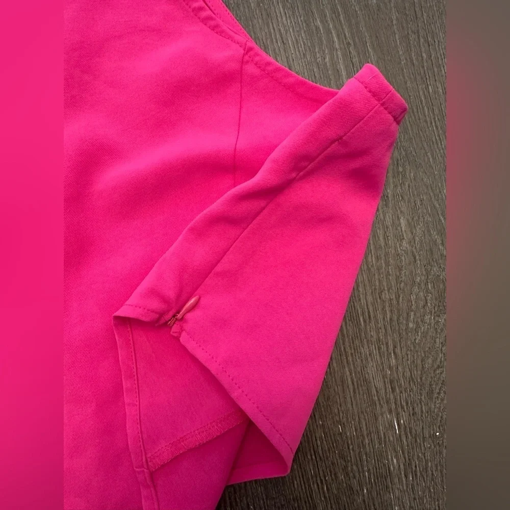 NWT GLAM HOT PINK HALTER CROPPED TOP - Size Large SKU:598